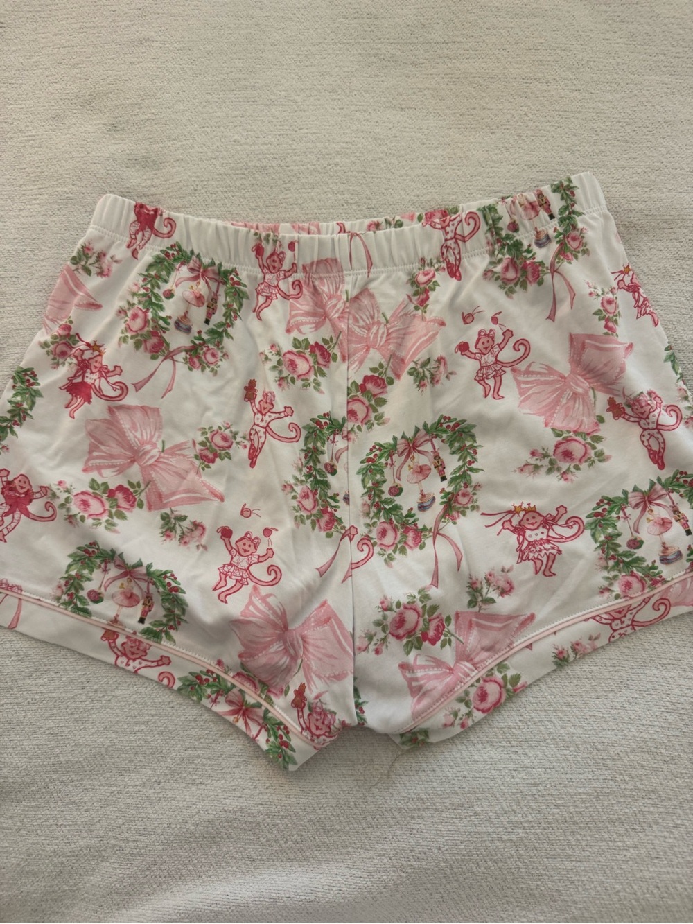Roller Rabbit White Pink Floral & Wreath Short Pajama Set - Picture 5 of 5